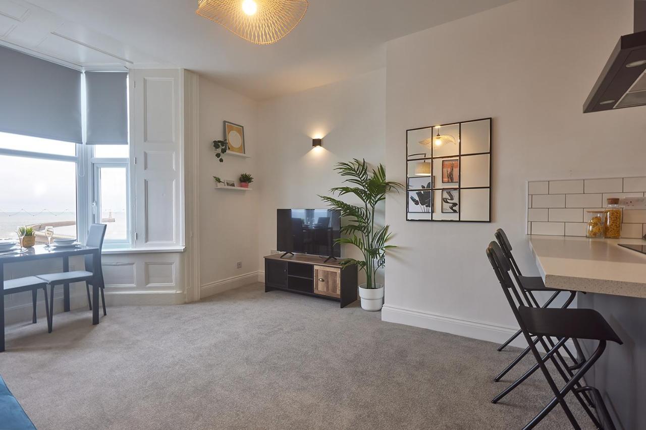 5 Roker Terrace - Seaview Apartments Sunderland  Extérieur photo